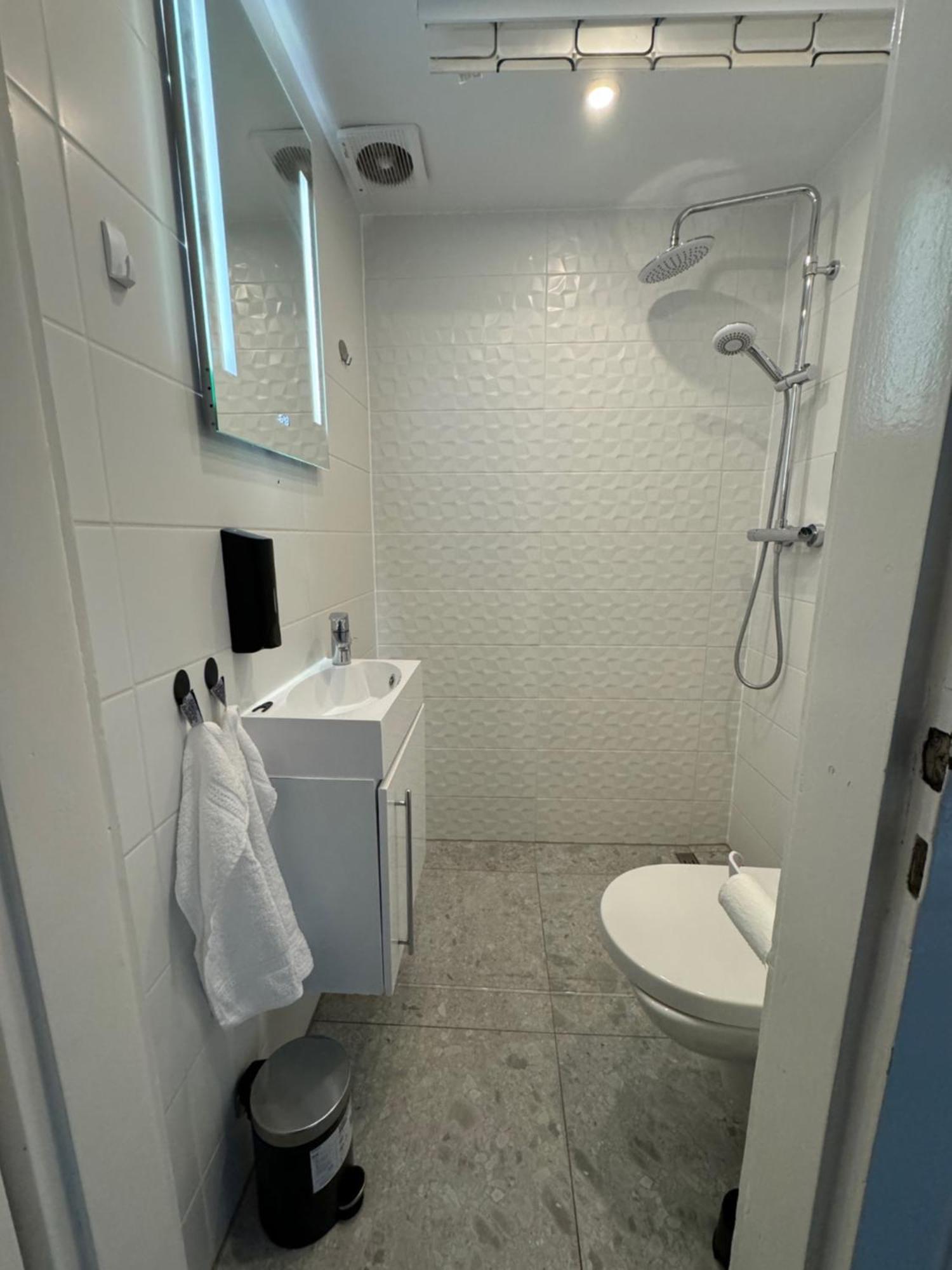 Private Unterkunft Im Herzen Hannovers Экстерьер фото